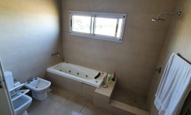 Casa - Esteban Echeverria