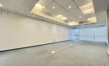 Oficina  impecable  de 120 m2 Edificio Corporativo AAA  en Monserrat - 1 cocheras