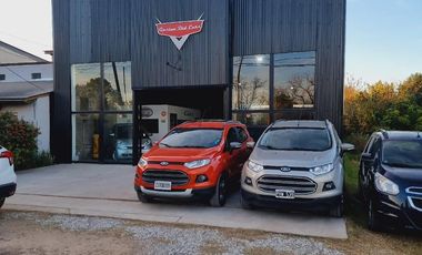 Galpón en  Venta Funes sobre la Ruta 9 Garita 7