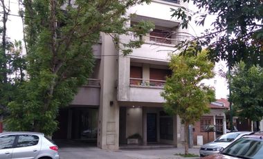 Cochera en venta en La Plata