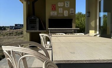 Casa en Alquiler- Ecuestre Lote 340- Costa Esmeralda - Grande capacidad - Pileta