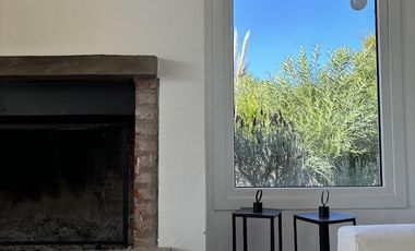 Casa en Alquiler- Ecuestre Lote 340- Costa Esmeralda - Grande capacidad - Pileta