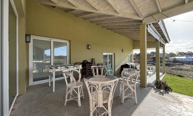 Casa en Alquiler- Ecuestre Lote 340- Costa Esmeralda - Grande capacidad - Pileta