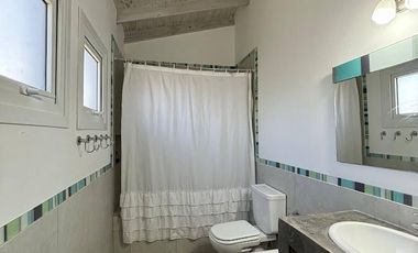 Casa en Alquiler- Ecuestre Lote 340- Costa Esmeralda - Grande capacidad - Pileta