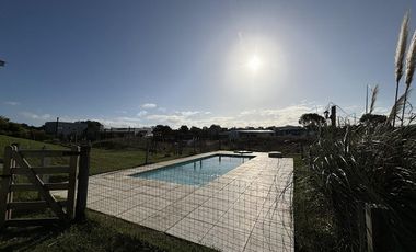 Casa en Alquiler- Ecuestre Lote 340- Costa Esmeralda - Grande capacidad - Pileta