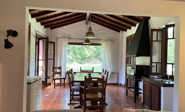 Casa Venta - Casa / Quinta, Barrio Cerrado 