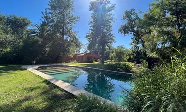 Casa Venta - Casa / Quinta, Barrio Cerrado 