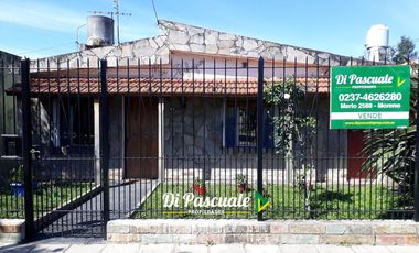 VENTA Casa 4 Ambientes con Dependencia - Moreno Sur