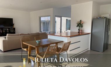 Casa en Venta/Alquiler 5 ambientes  Puertos del lago  Barrio Araucarias