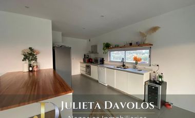 Casa en Venta/Alquiler 5 ambientes  Puertos del lago  Barrio Araucarias