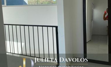 Casa en Venta/Alquiler 5 ambientes  Puertos del lago  Barrio Araucarias