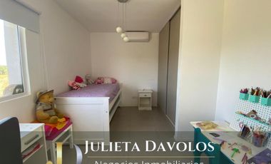 Casa en Venta/Alquiler 5 ambientes  Puertos del lago  Barrio Araucarias