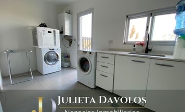 Casa en Venta/Alquiler 5 ambientes  Puertos del lago  Barrio Araucarias