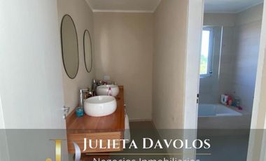 Casa en Venta/Alquiler 5 ambientes  Puertos del lago  Barrio Araucarias