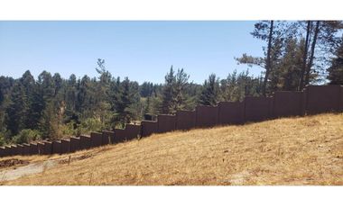 Terreno con gran vista al mar en Condominio