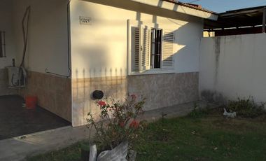Casa - Luis Guillon