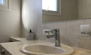 Casa en Venta - Barrio Ecuestre Lote 156 de Costa Esmeralda - Frente a la cancha de Polo