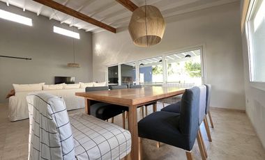 Casa en Venta - Barrio Ecuestre Lote 156 de Costa Esmeralda - Frente a la cancha de Polo