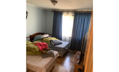 DESIERTO PROPIEDADES  VENDE CASA CENTRAL