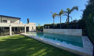 Casa - Santa Juana