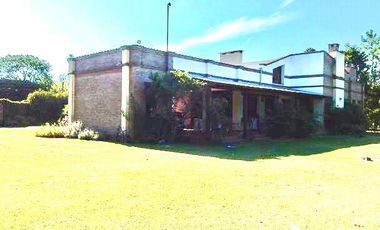 Casa - Ibarlucea- tipo campo