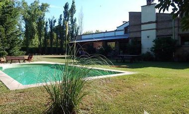 Casa - Ibarlucea- tipo campo