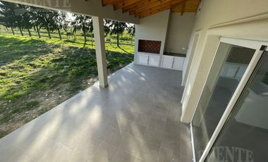 Casa - El Rebenque - Canning - Esteban Echeverria - Barrio cerrado -