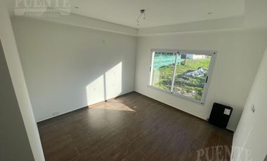 Casa - El Rebenque - Canning - Esteban Echeverria - Barrio cerrado -