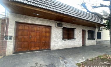 Venta Casa en Ramos Mejia Sur