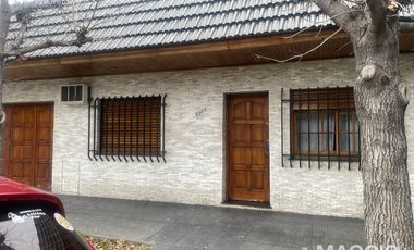 Venta Casa en Ramos Mejia Sur