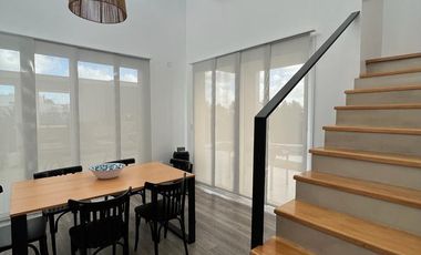 Casa 5 ambientes totalmente amoblada en venta - Hudson Park