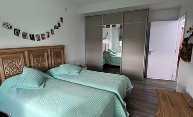 Casa 5 ambientes totalmente amoblada en venta - Hudson Park