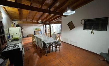 Casa en  TEMPERLEY