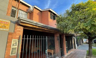 Casa en  TEMPERLEY