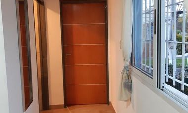 Casa en venta - 3 dormitorios 2 baños - jardin y patio - 182mts2 - Monte Grande