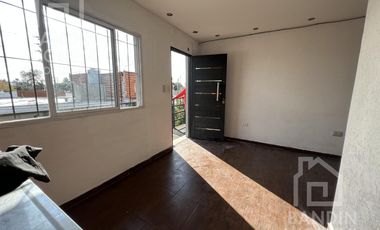 Departamentos 6 en Berazategui en Venta/Permuta en Block . Ideal para Renta