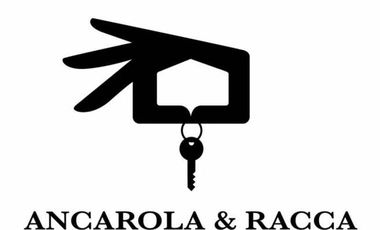 Venta en Country San Diego - Propiedad en esquina en zona central