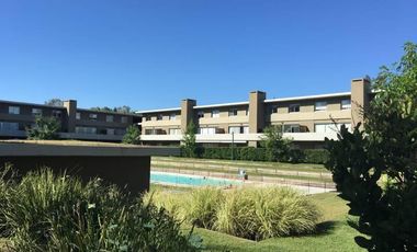 Departamento en  Venta con renta, en Bosque Alto