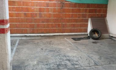 COCHERA EN VENTA EN MORON NORTE