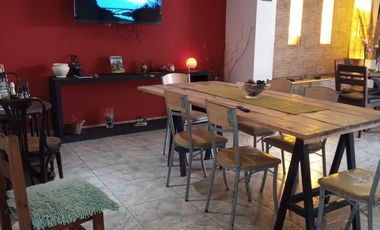 Casa en venta - 5 Dormitorios 3 Baños - Cocheras - 500Mts2 - Longchamps