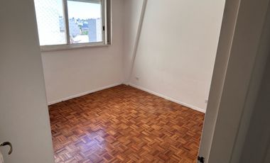 Departamento en Venta de 2 ambientes - Flores