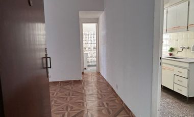 Departamento en Venta de 2 ambientes - Flores