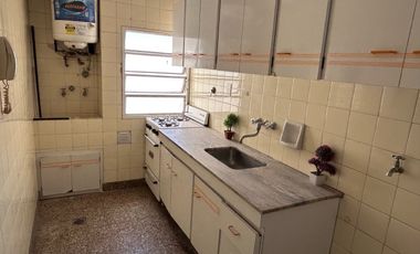 Departamento en Venta de 2 ambientes - Flores