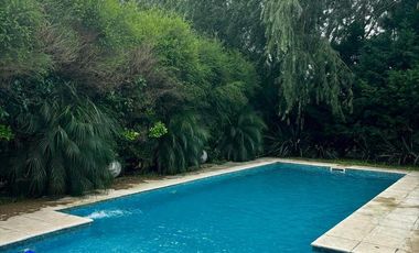Casa en venta - Barrio Terralagos, Canning