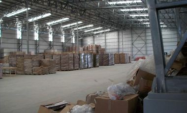 Depósito Nave  Industrial en Alquiler 8800 m2 en Parque Industrial Campana