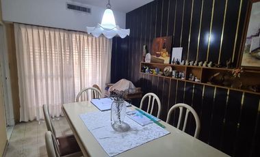 Casa en  Venta 5 amb. San Justo Centro