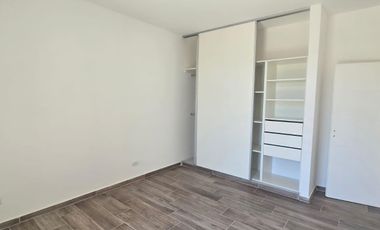 Venta de Duplex en Rincon del Valle, Centenario