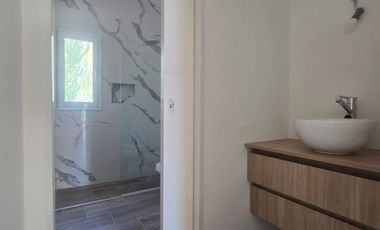 Venta de Duplex en Rincon del Valle, Centenario