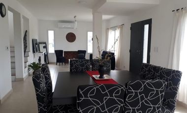 Casa en  venta Barrio San Gabriel Villanueva