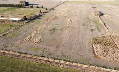 Campo en zona norte de Funes